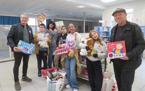 SC collecte livres et jouets resto du coeur 13 nov 2025 (3).jpg